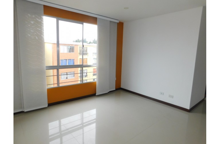 APARTAMENTO CONJUNTO SAUCEDAL / VENTA